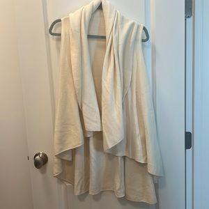 Ivory sweater vest by Moth/ Anthropologie. One size fits all.